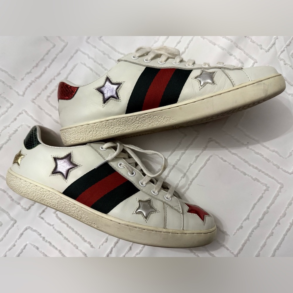 Authentic Gucci Ace Sneakers with Star Appliqué